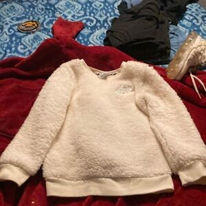 Little Girl Wooly cloth sweater shirt